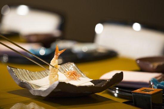 Sakura Tempura Counter